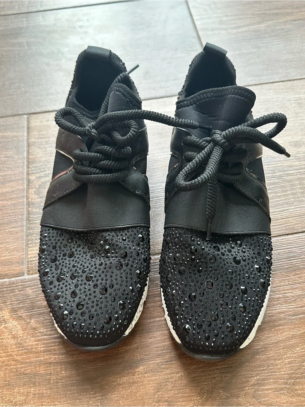 Carvela good used